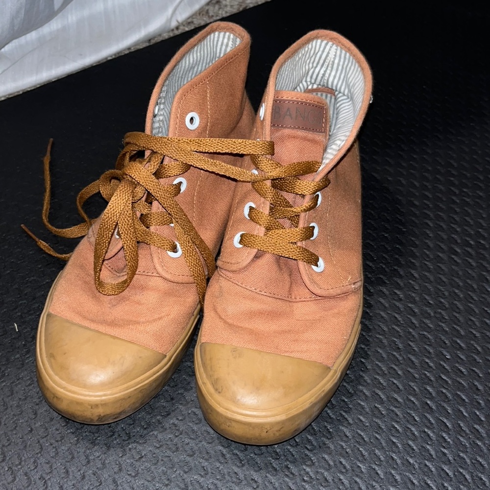 Bangs shoes